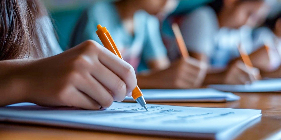 VITÓRIA HISTÓRICA NA JUSTIÇA: Cláusula 63 do Ensino Básico é reconhecida e garante direitos aos Professores